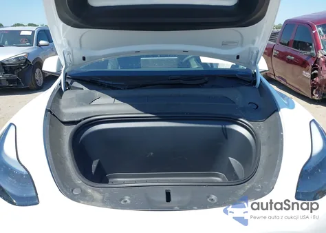 2024 Tesla Model Y Long Range Dual Motor All-Wheel Drive/Rwd from USA, damaged, VIN 7SAYGDED0RA327806